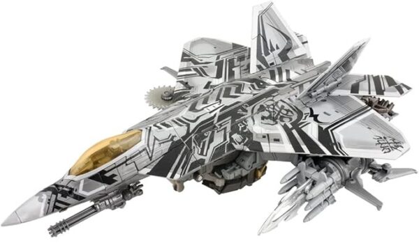 Takara Tomy Hasbro Transformers Masterpiece MPM-10R Decepticon Starscream – Full Description - Image 9