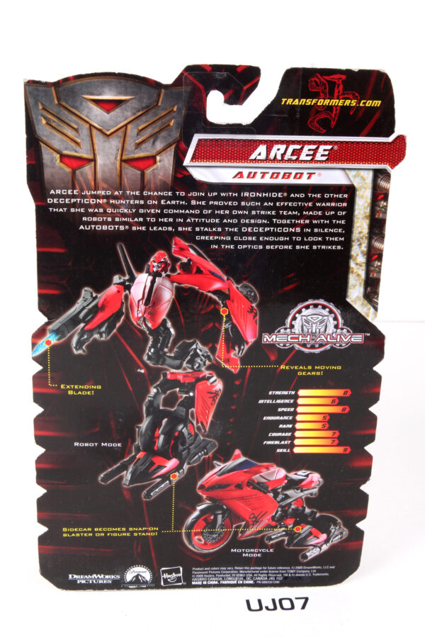 Transformers: Revenge of the Fallen Deluxe Class Arcee - Image 2